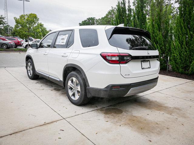 new 2025 Honda Pilot car, priced at $47,550