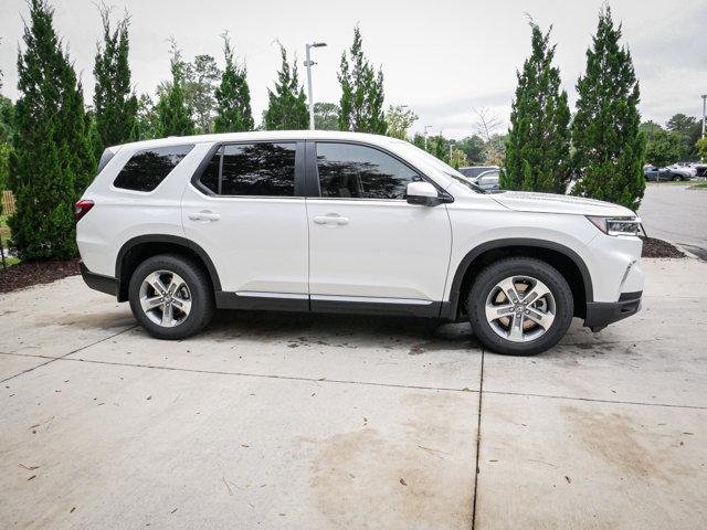 new 2025 Honda Pilot car, priced at $47,550
