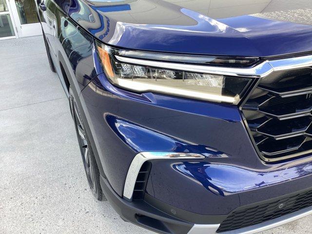 new 2025 Honda Pilot car, priced at $51,095