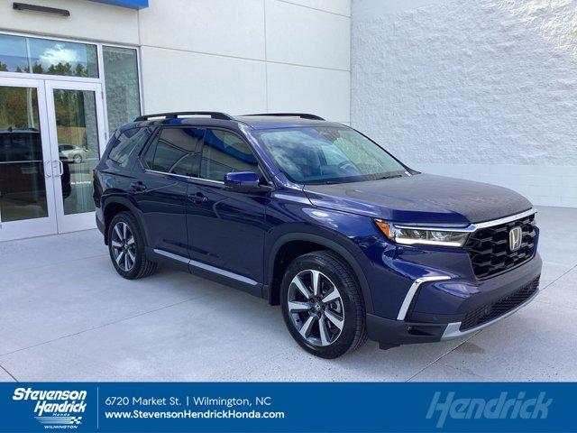 new 2025 Honda Pilot car, priced at $51,095