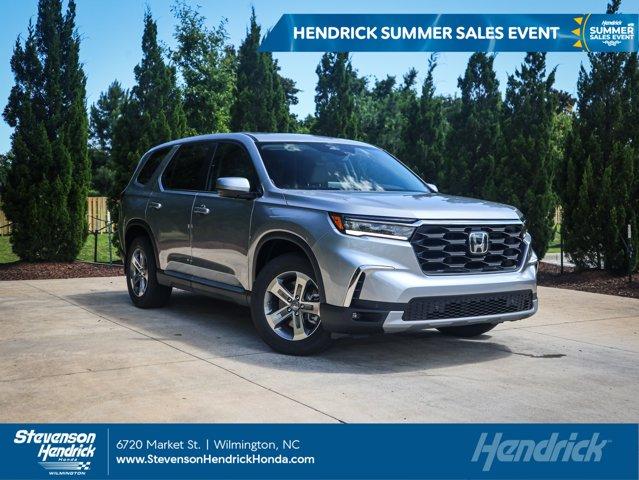 new 2025 Honda Pilot car, priced at $44,950