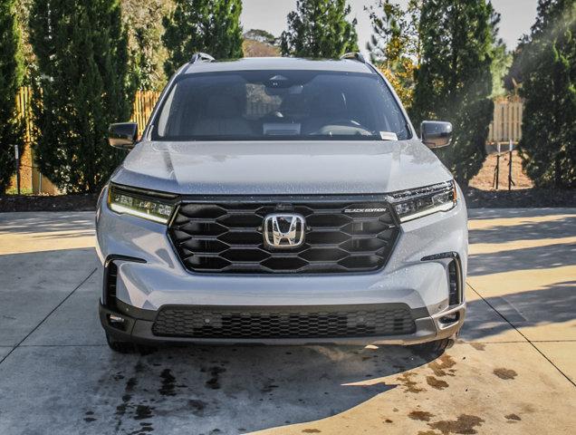 new 2025 Honda Pilot car, priced at $56,430