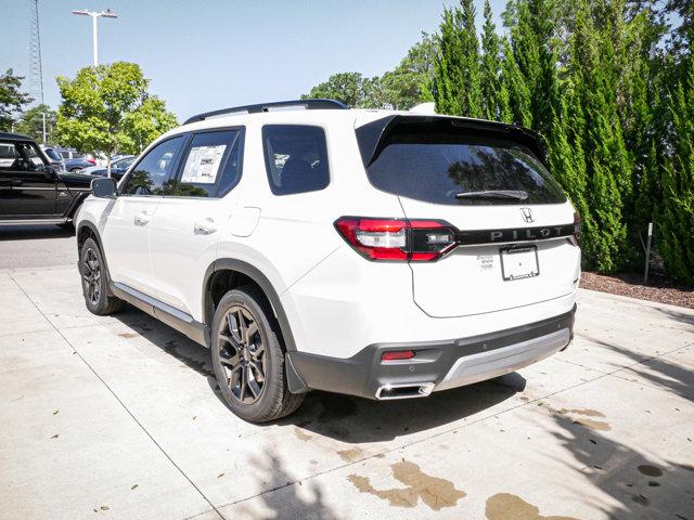 new 2025 Honda Pilot car, priced at $51,350
