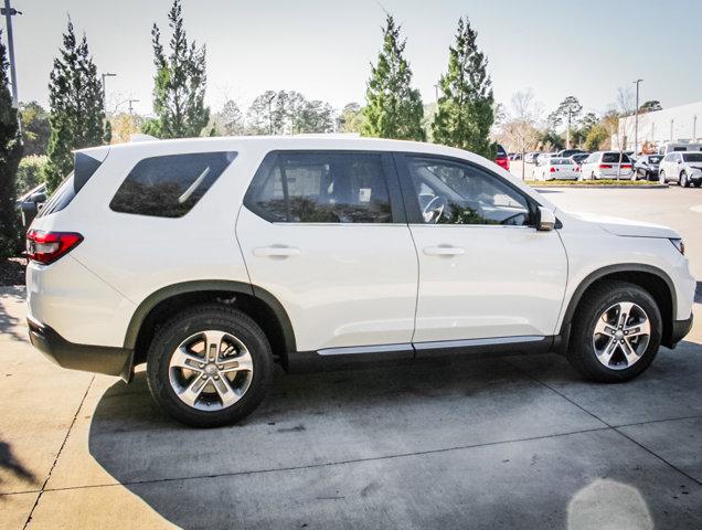 new 2025 Honda Pilot car, priced at $45,350