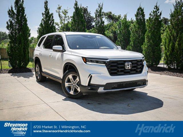 new 2025 Honda Pilot car, priced at $47,150