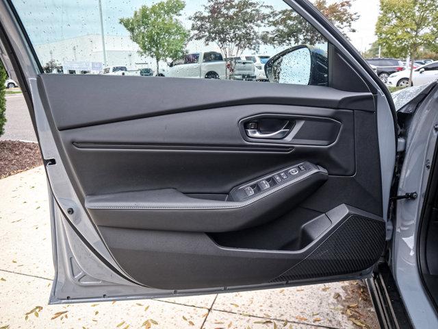 new 2025 Honda Accord Hybrid car, priced at $35,305