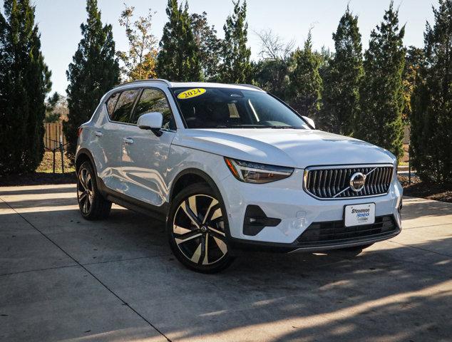 used 2024 Volvo XC40 car, priced at $32,000