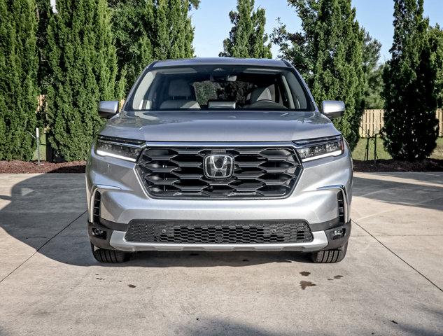 new 2025 Honda Pilot car, priced at $46,430