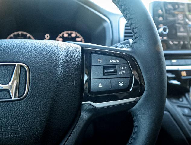 new 2026 Honda Odyssey car, priced at $44,885