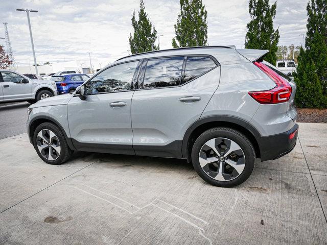 used 2024 Volvo XC40 car, priced at $35,988