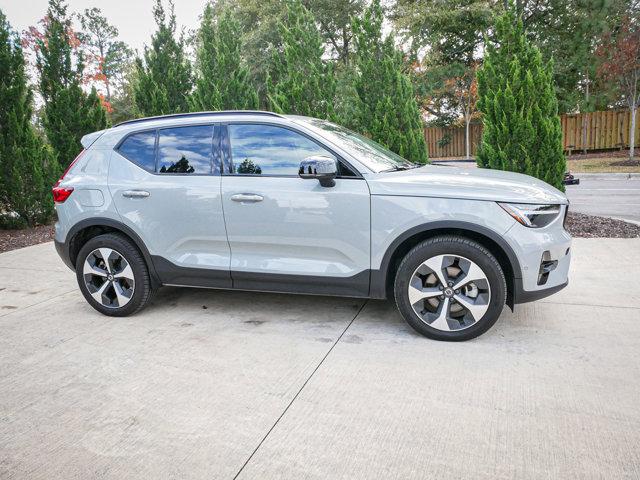 used 2024 Volvo XC40 car, priced at $35,988