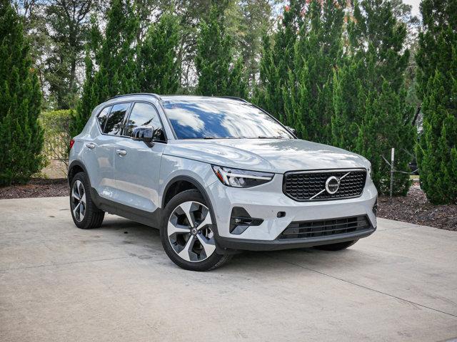 used 2024 Volvo XC40 car, priced at $35,988