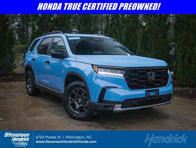 used 2025 Honda Pilot car, priced at $50,810