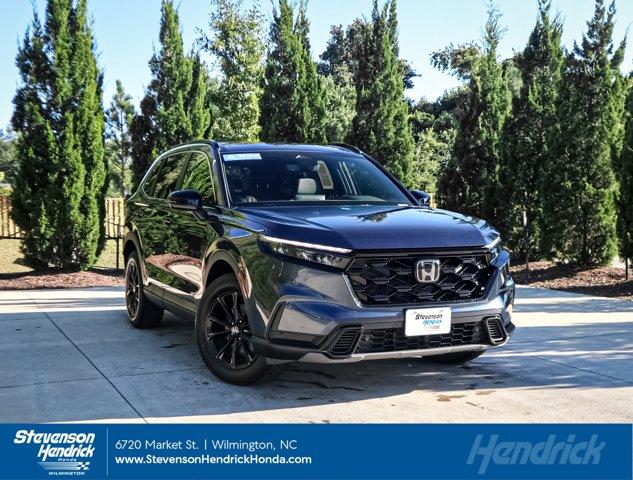 used 2025 Honda CR-V Hybrid car, priced at $39,500