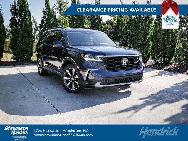 new 2025 Honda Pilot car, priced at $51,095