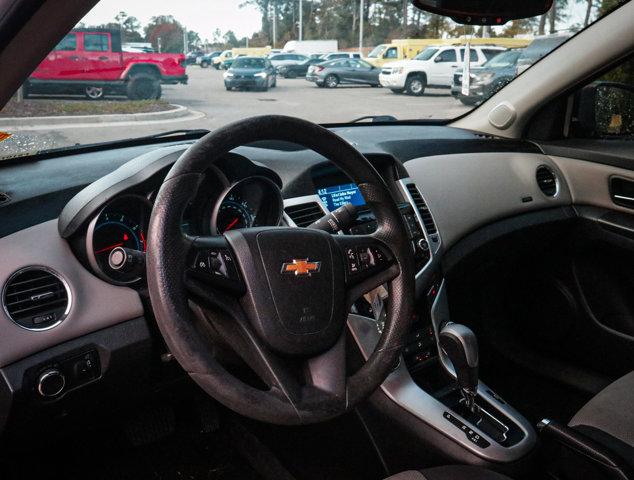 used 2014 Chevrolet Cruze car, priced at $9,007