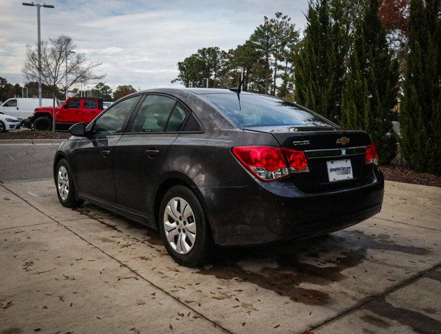 used 2014 Chevrolet Cruze car, priced at $9,007