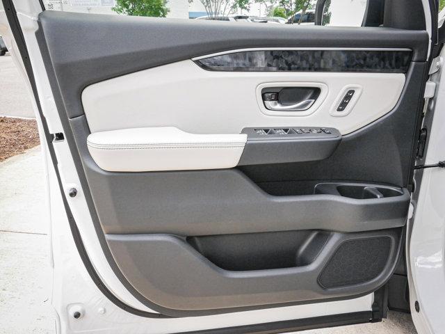 new 2026 Honda Passport car, priced at $55,555