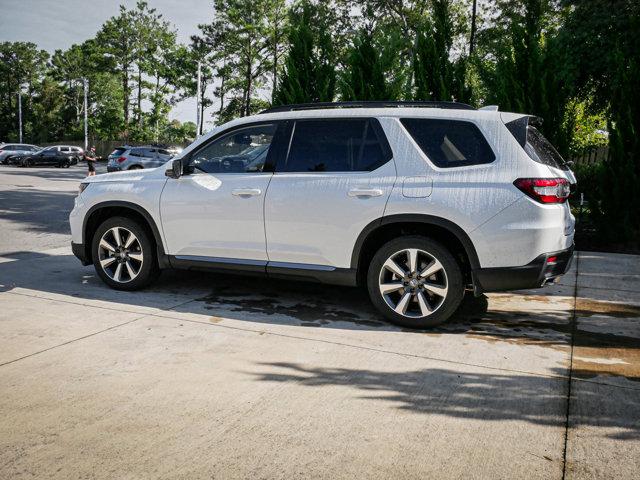 used 2024 Honda Pilot car, priced at $51,450