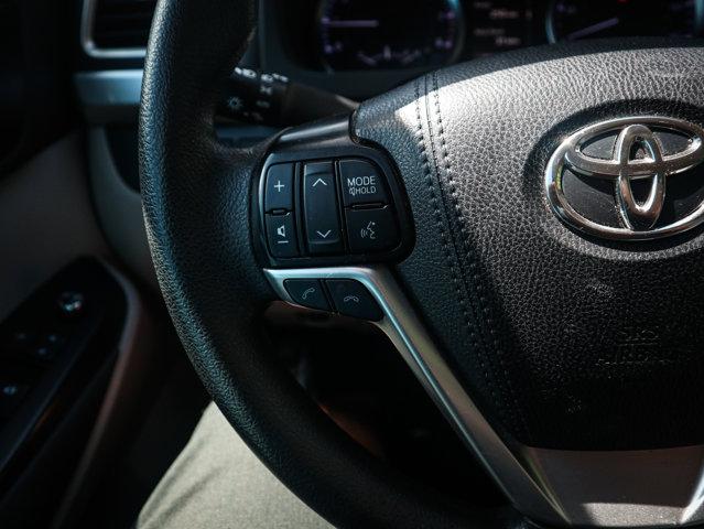 used 2019 Toyota Highlander car, priced at $21,224