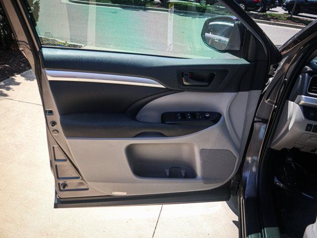 used 2019 Toyota Highlander car, priced at $21,224