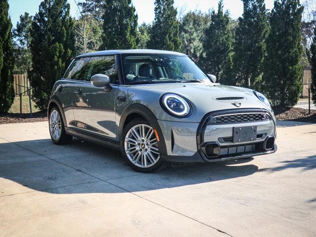 used 2023 MINI Hardtop car, priced at $25,394