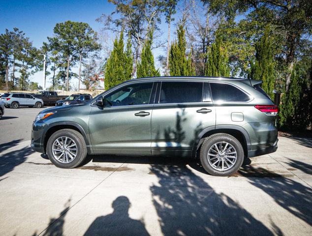 used 2018 Toyota Highlander car, priced at $24,875