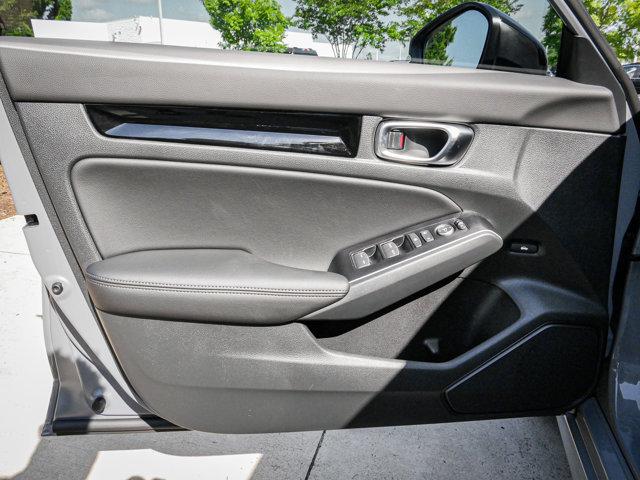 new 2025 Honda Civic Hybrid car, priced at $33,195