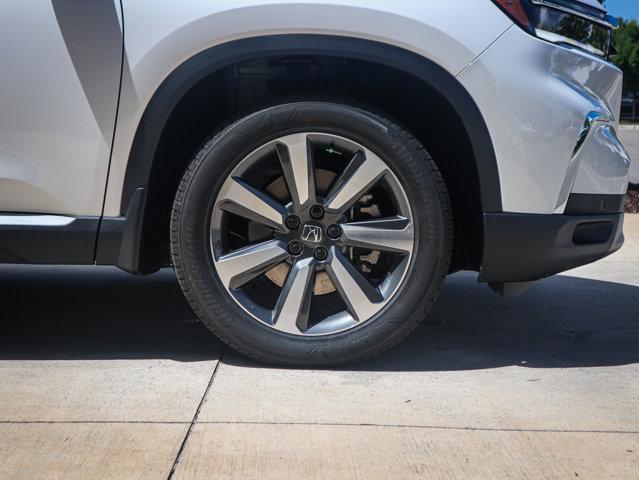 new 2025 Honda Pilot car, priced at $52,495