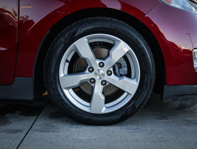 used 2013 Chevrolet Volt car, priced at $9,749