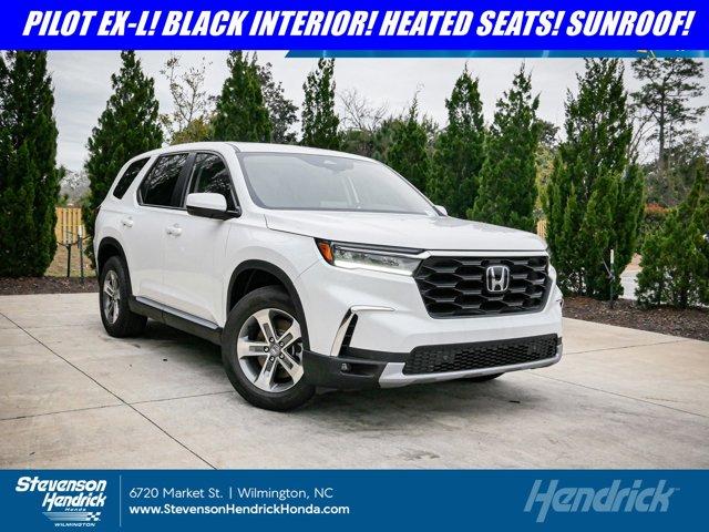 used 2025 Honda Pilot car, priced at $46,000