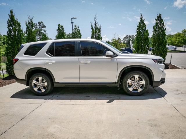 new 2025 Honda Pilot car, priced at $45,050