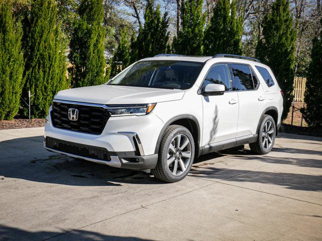 new 2025 Honda Pilot car, priced at $52,440