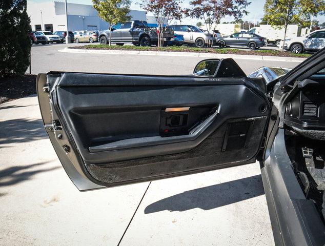 used 1986 Chevrolet Corvette car, priced at $14,000