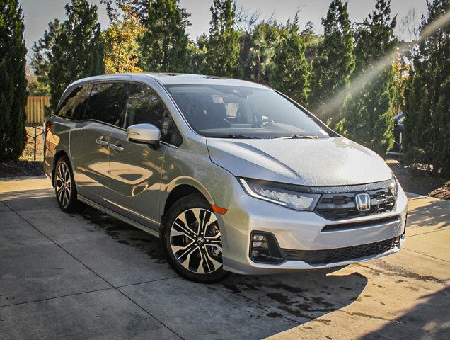 new 2025 Honda Odyssey car, priced at $52,275