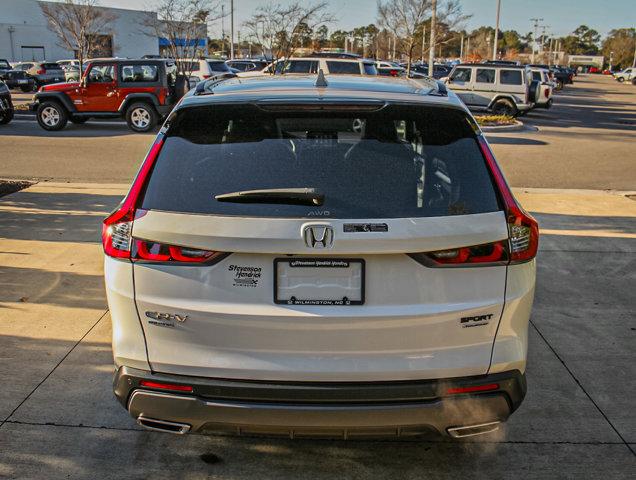 new 2025 Honda CR-V Hybrid car, priced at $42,905