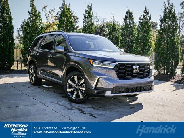 new 2025 Honda Pilot car, priced at $54,475