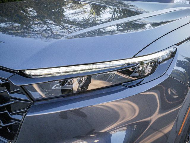 new 2026 Honda CR-V Hybrid car, priced at $40,175