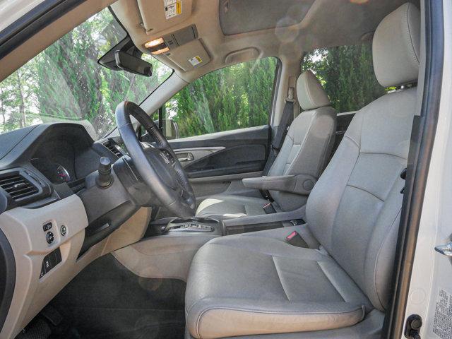 used 2022 Honda Pilot car, priced at $29,377