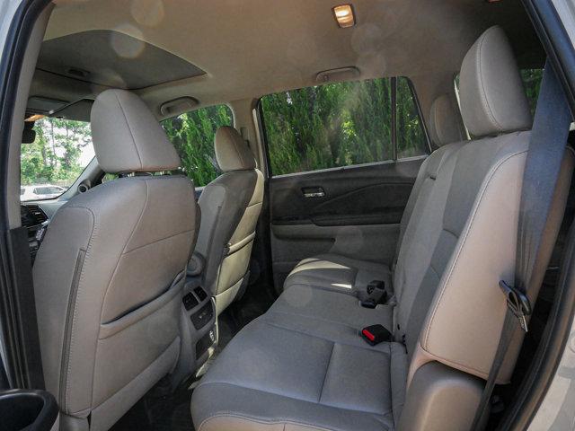 used 2022 Honda Pilot car, priced at $29,377