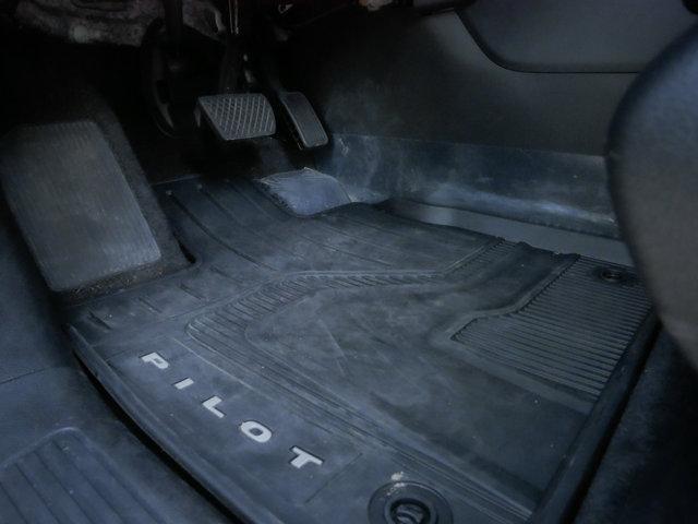 used 2025 Honda Pilot car, priced at $49,241