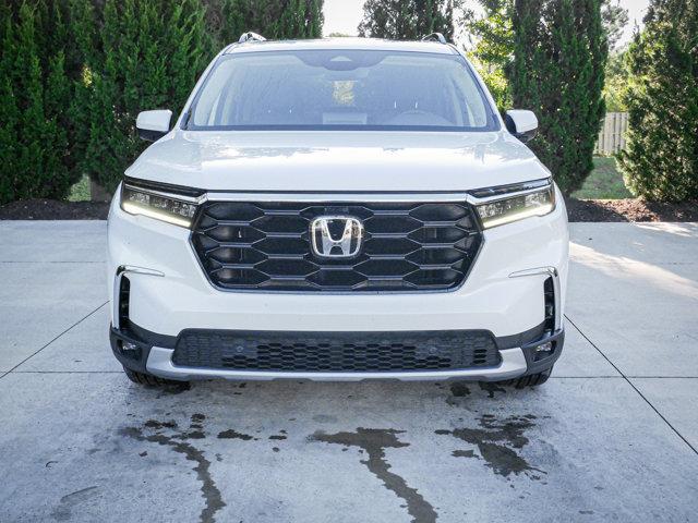 used 2025 Honda Pilot car, priced at $49,241
