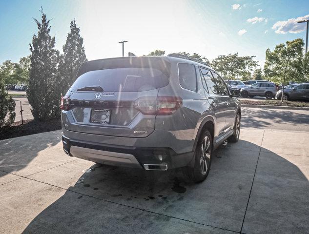 new 2025 Honda Pilot car, priced at $51,505