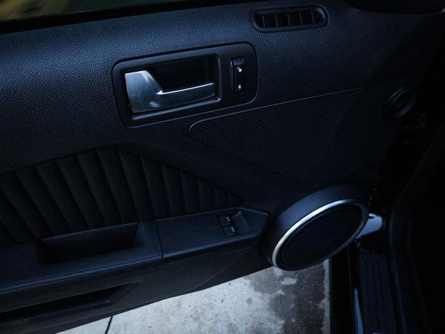 used 2014 Ford Mustang car