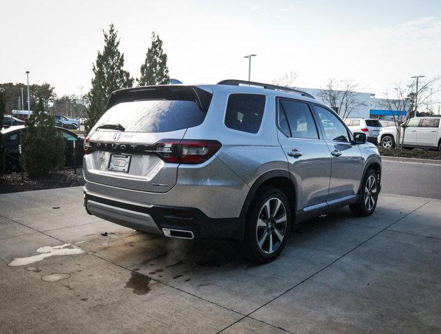 new 2025 Honda Pilot car, priced at $48,895