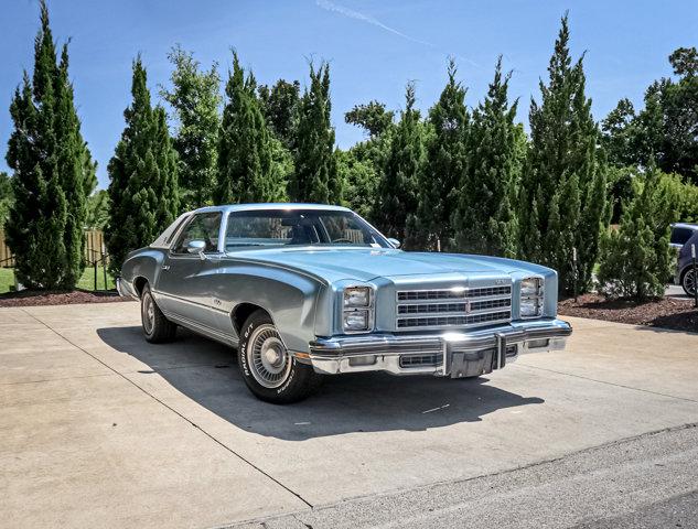used 1976 Chevrolet Monte Carlo car, priced at $12,500