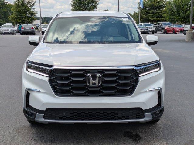 new 2025 Honda Pilot car, priced at $46,135