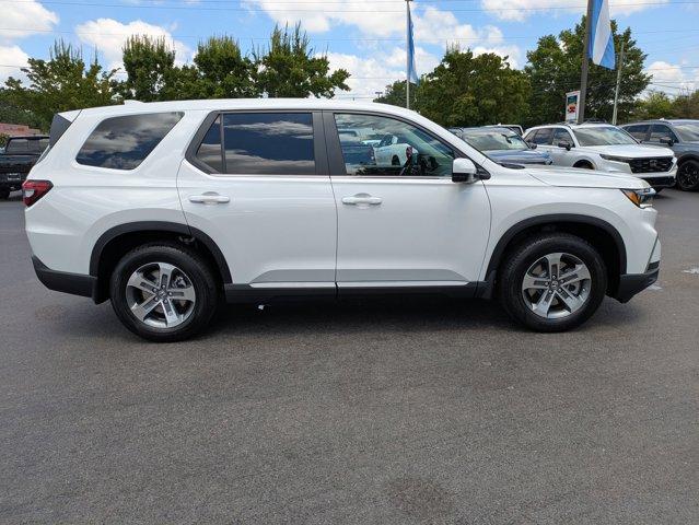 new 2025 Honda Pilot car, priced at $46,135