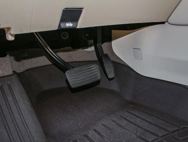 used 2022 GMC Yukon XL car, priced at $56,724