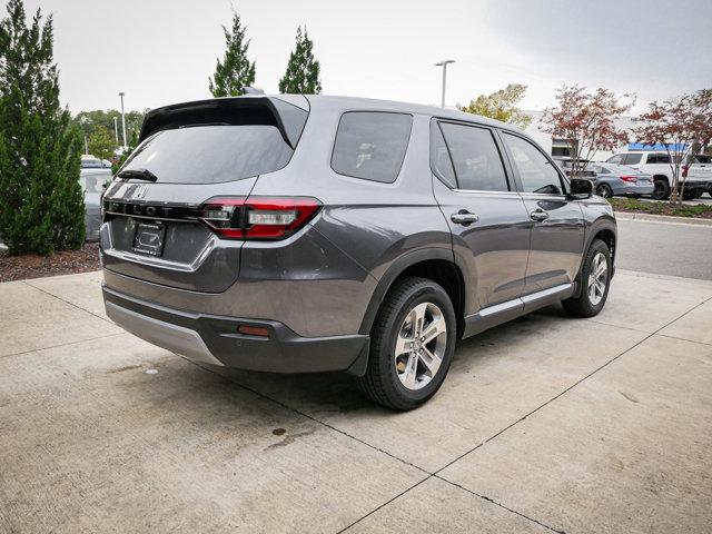 new 2025 Honda Pilot car, priced at $46,995